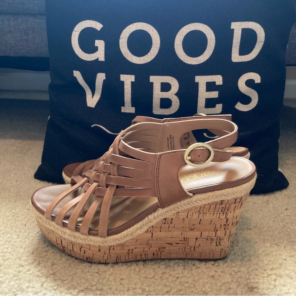 Franco Sarto platform wedge sandals